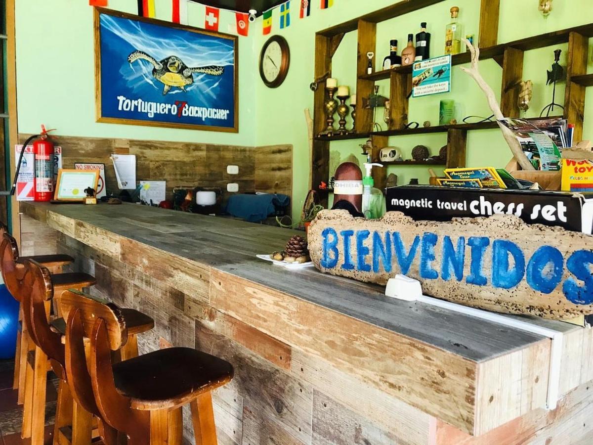 Hostel Tortuguero 7Backpackers エクステリア 写真
